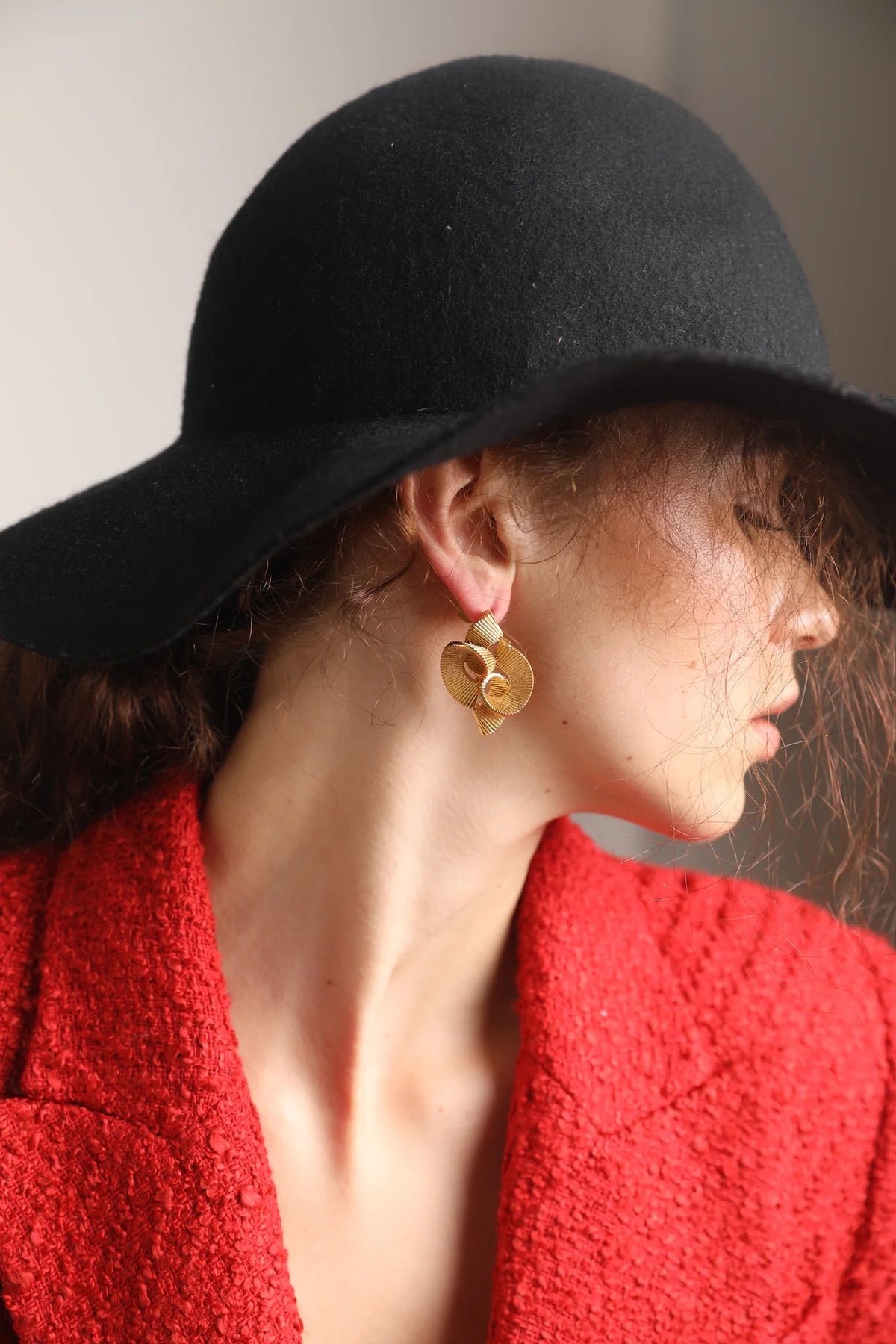 Golden Ribbons Earrings