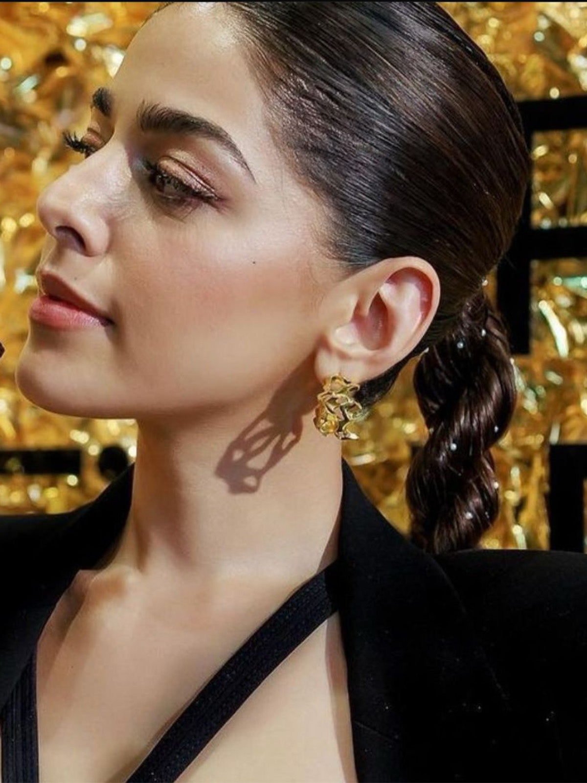 Alaya F in Melting Gold Earrings