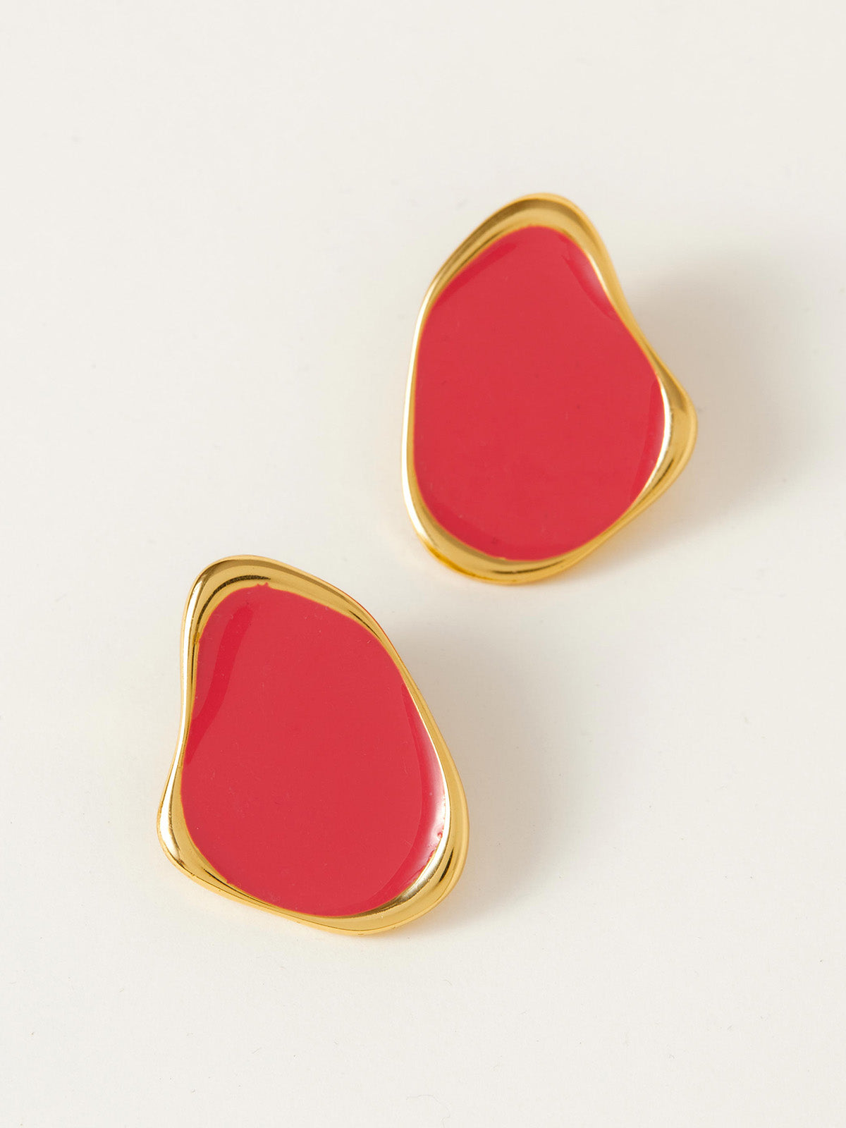 Minimal Irregular Studs