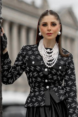 Kanika Kapoor In Tripple Layered Pearl Necklace
