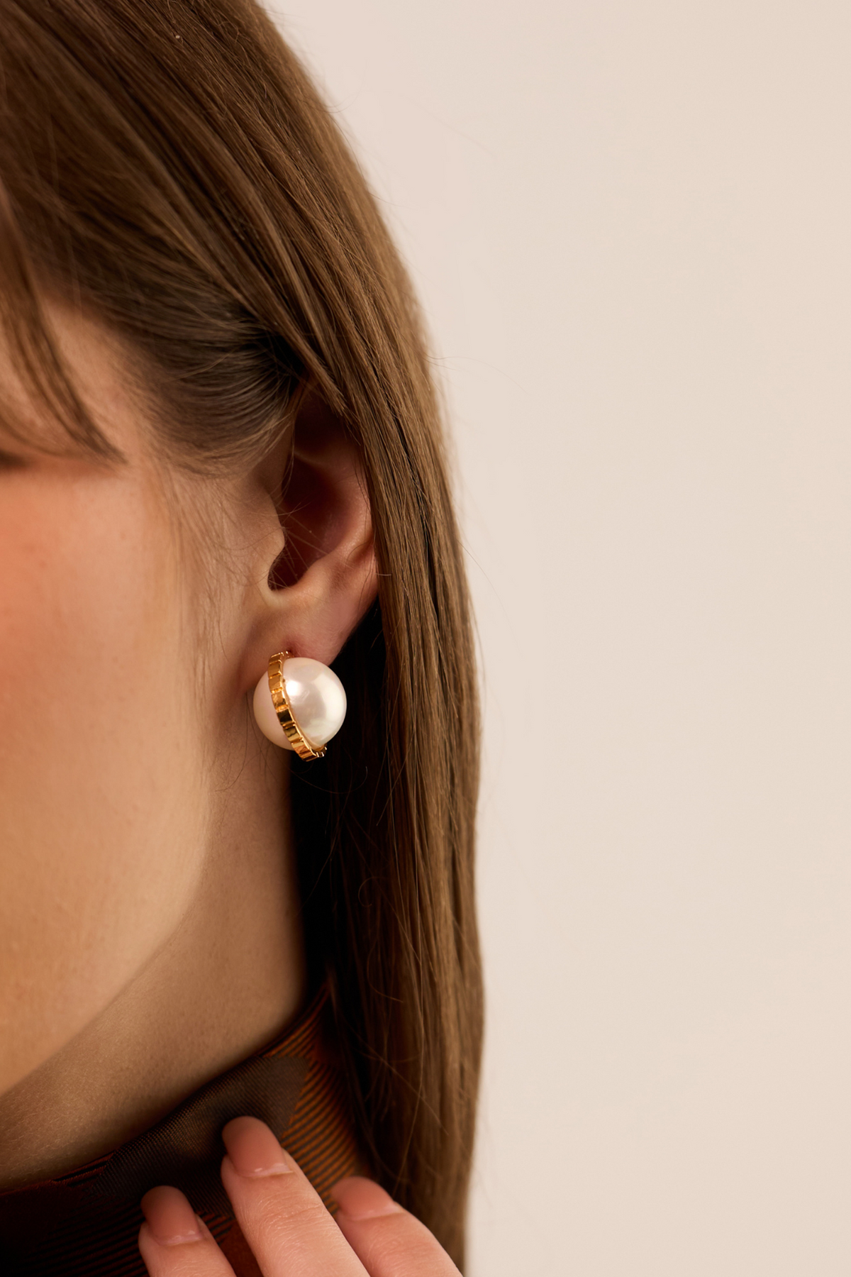 Empire Pearl Button Studs Earrings
