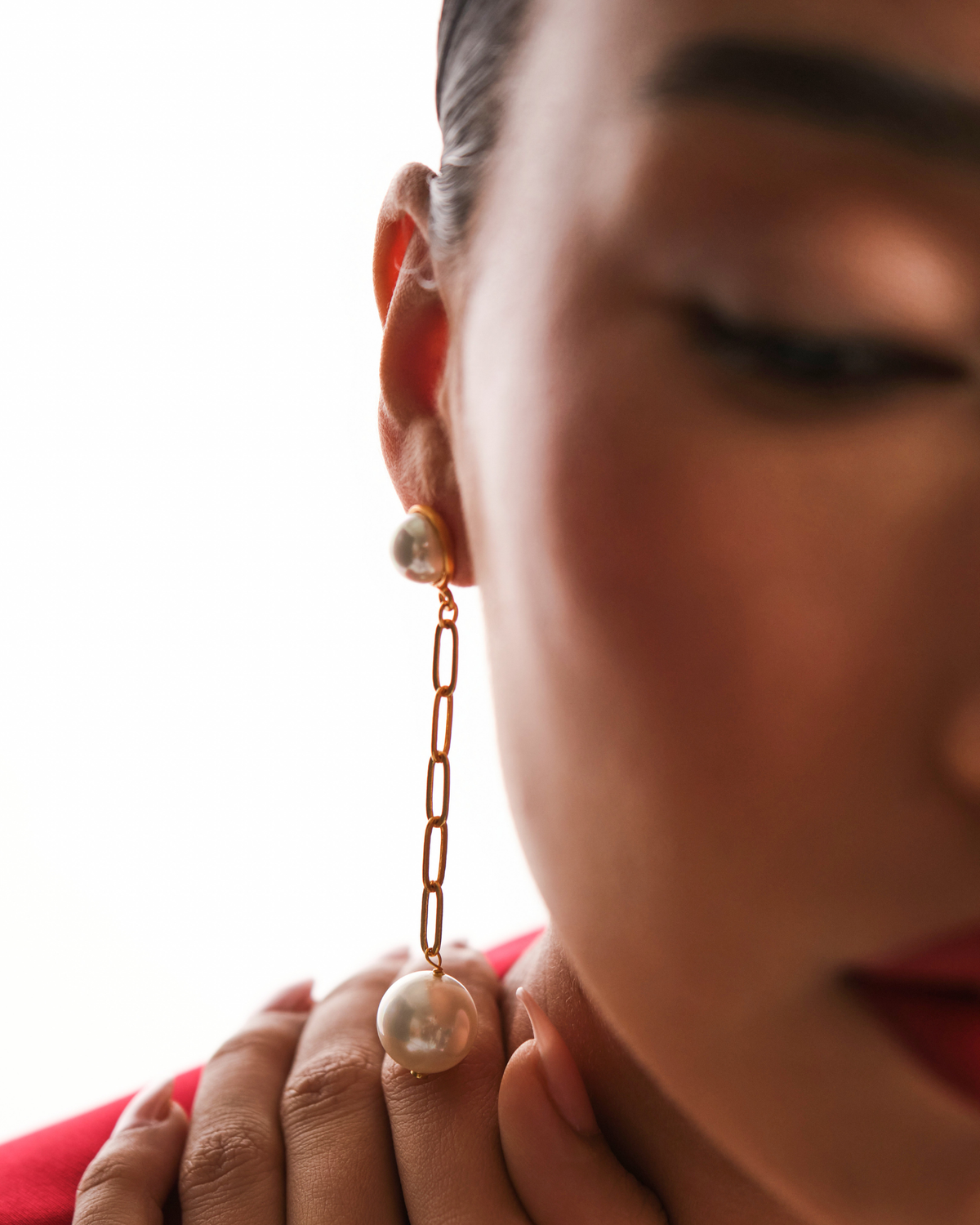 Pearl Trail Drop Earrings