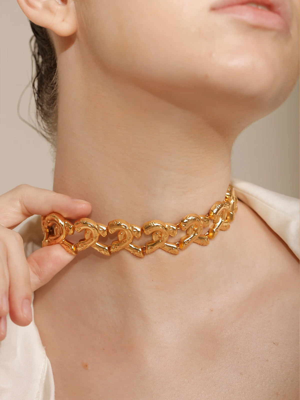 Twisted Hearts Choker