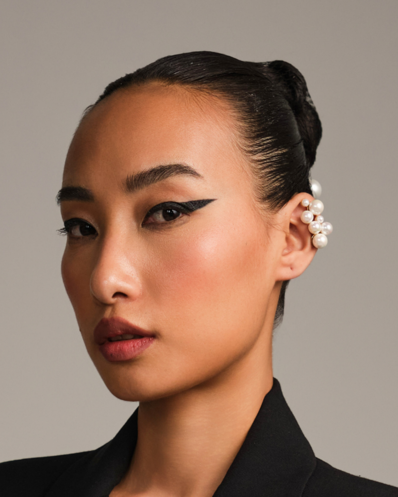 Bunch Pearl Ear Cuff