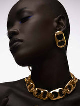 Dramatic Can Studs
