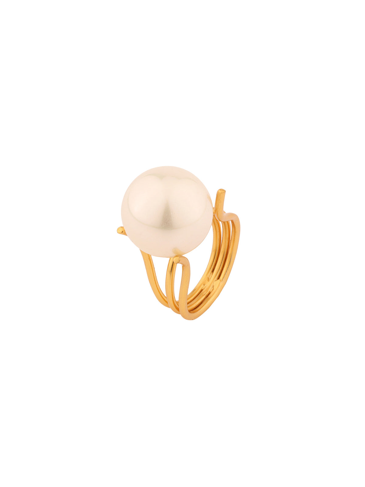 Solitaire Pearl Ring