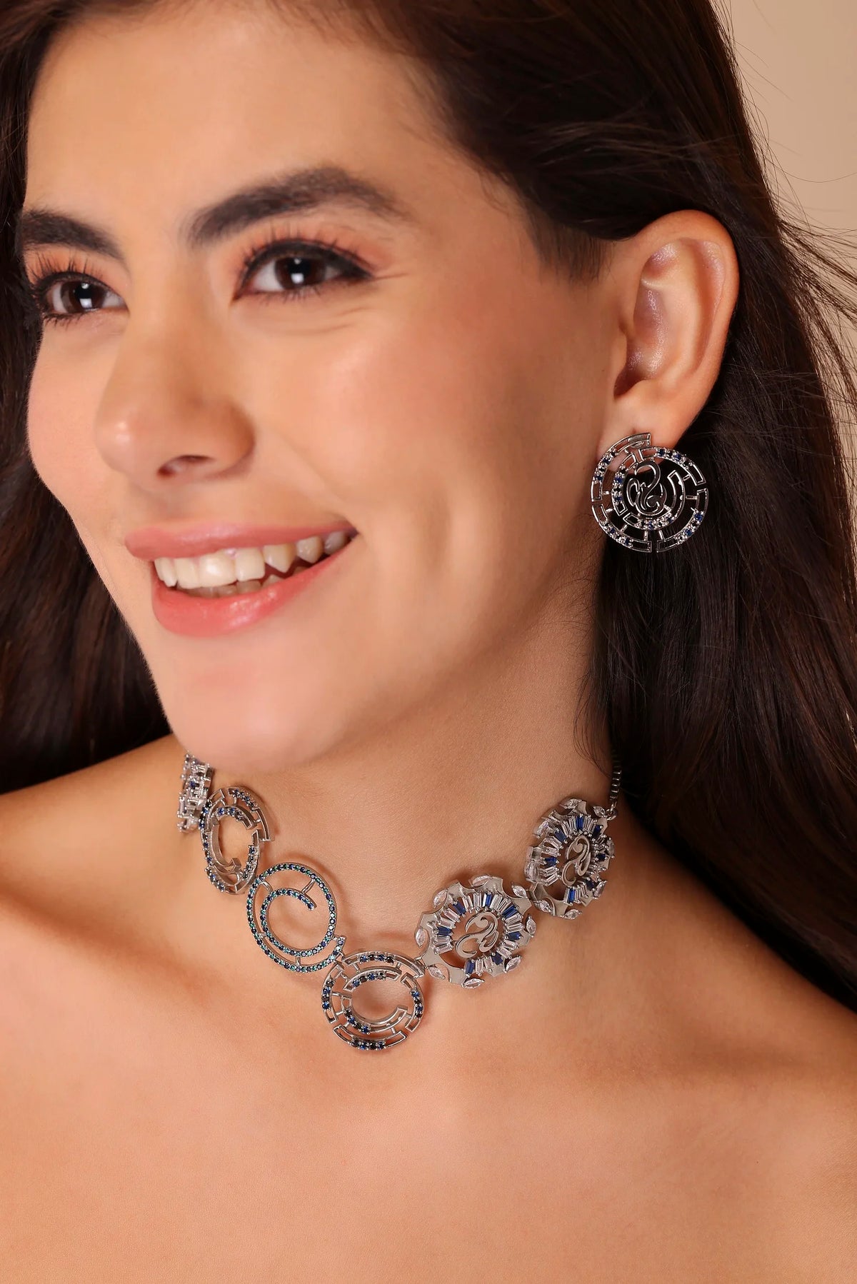 Golden Loop Luxe Necklace