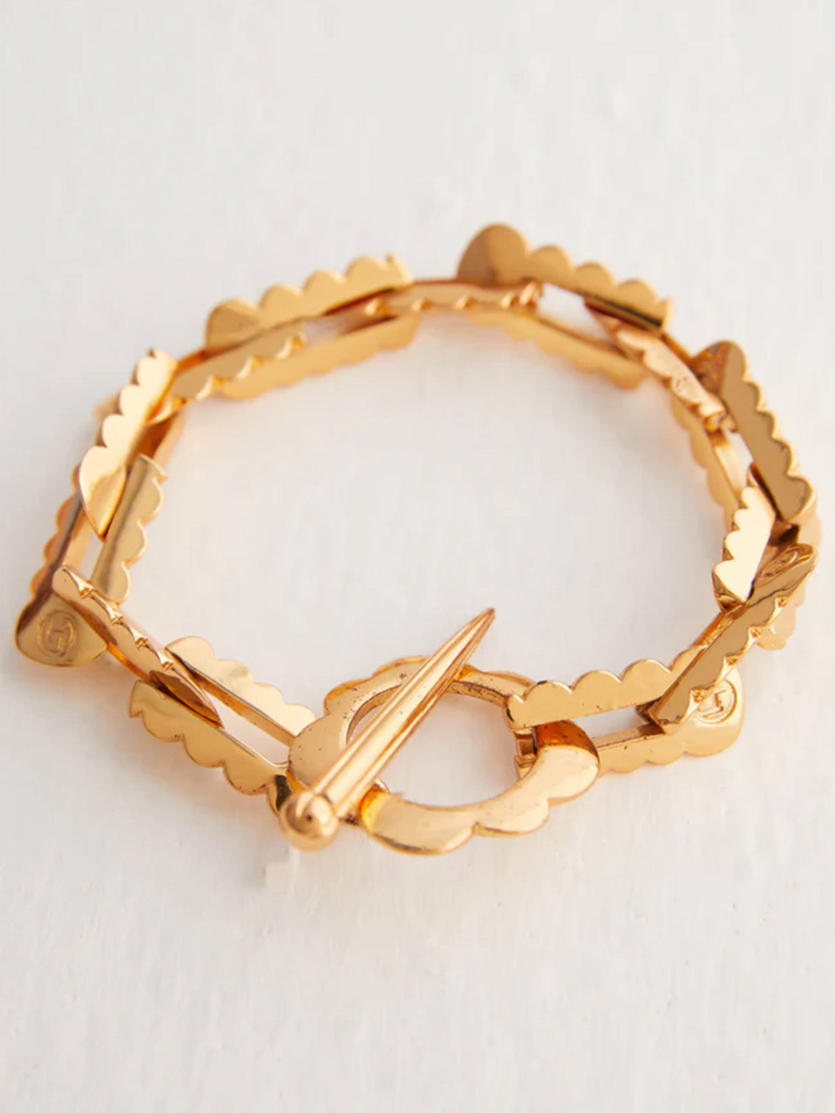 Grazer Scalloped Bracelet