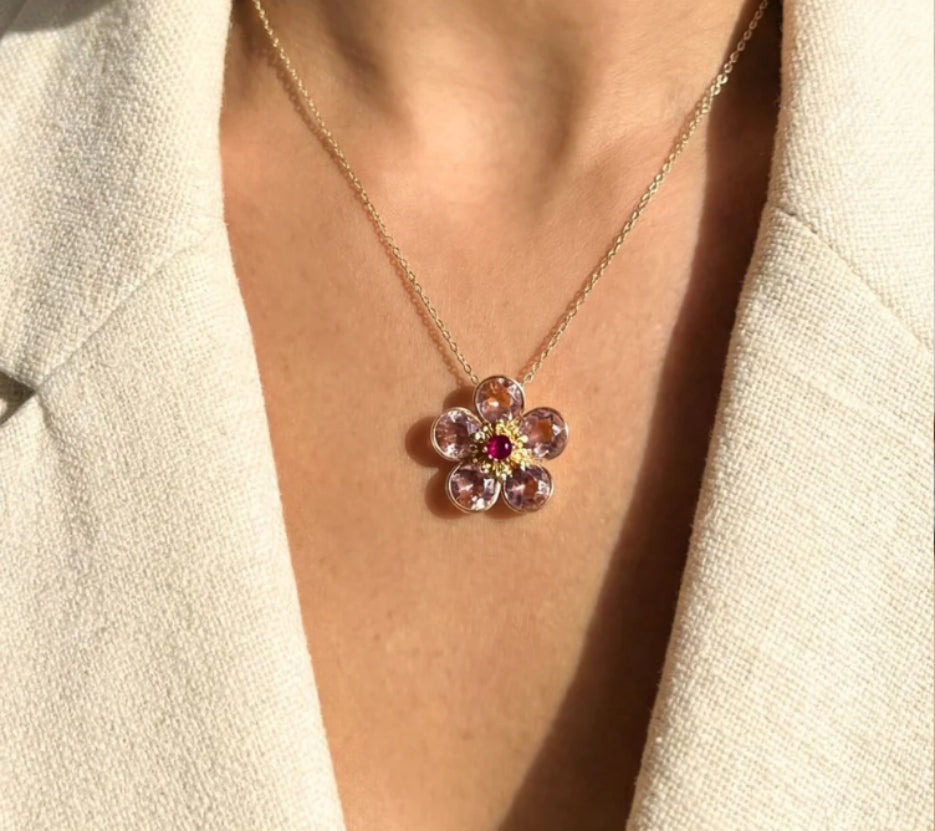 Petal Radiance Pendant