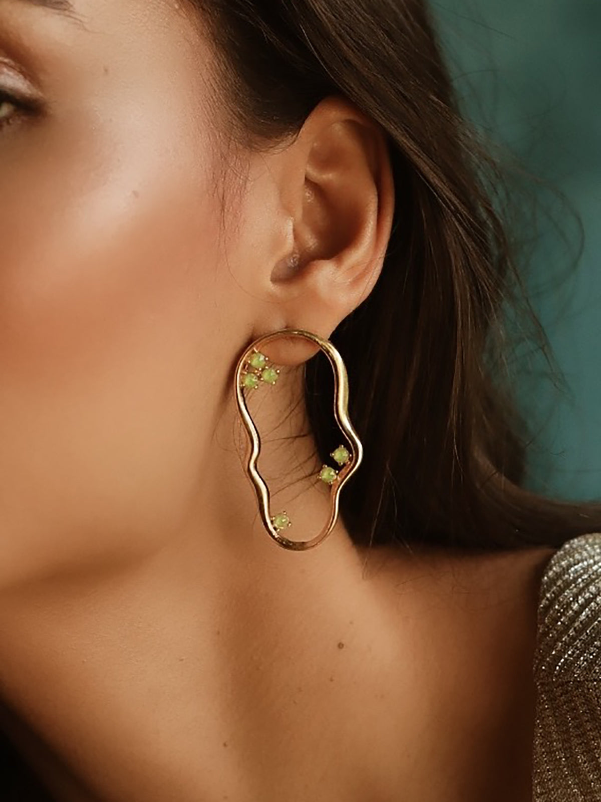 Uneven Front Hoops