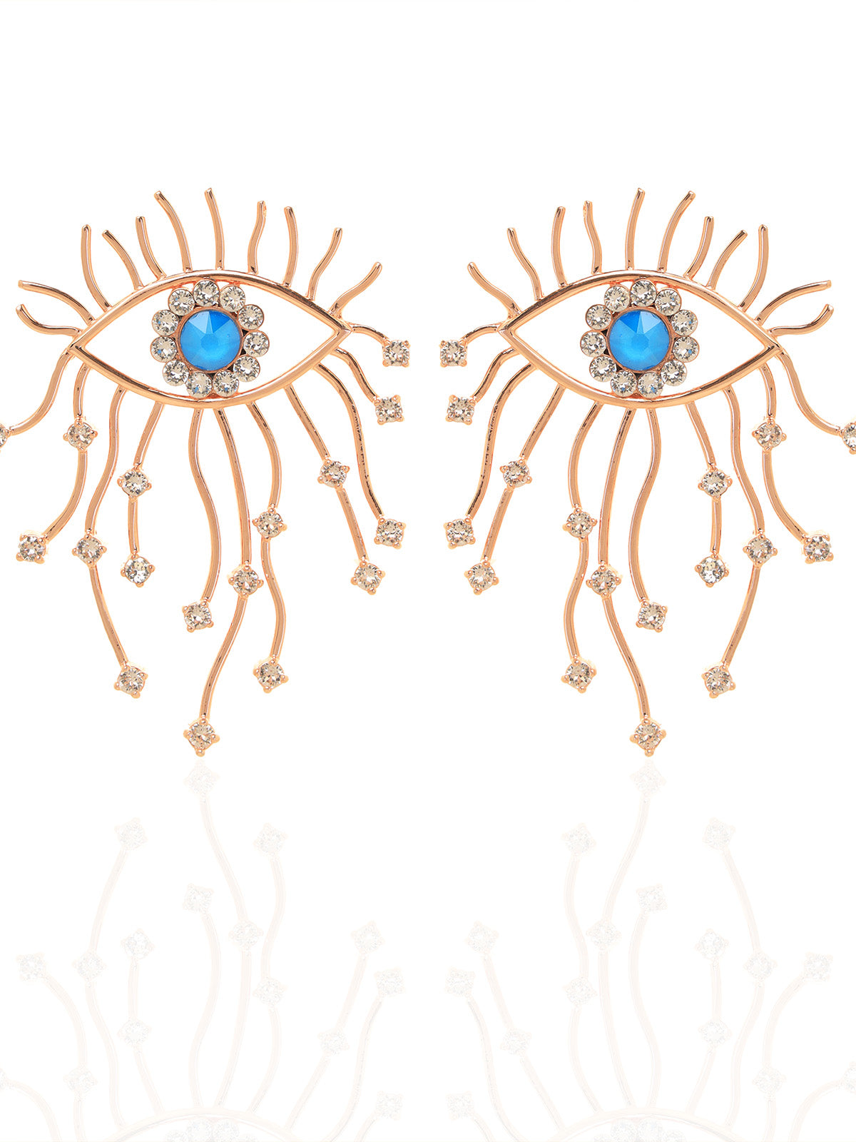 Huma Quereshi in Eyes on you Earrings