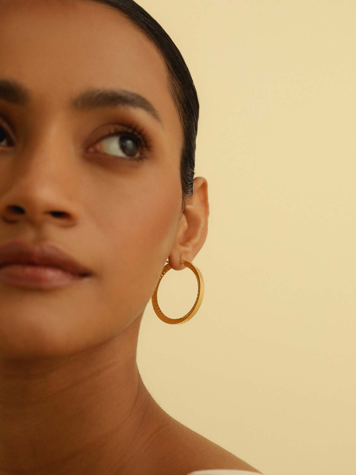 Tapered Ridges Large Hoop Earrings