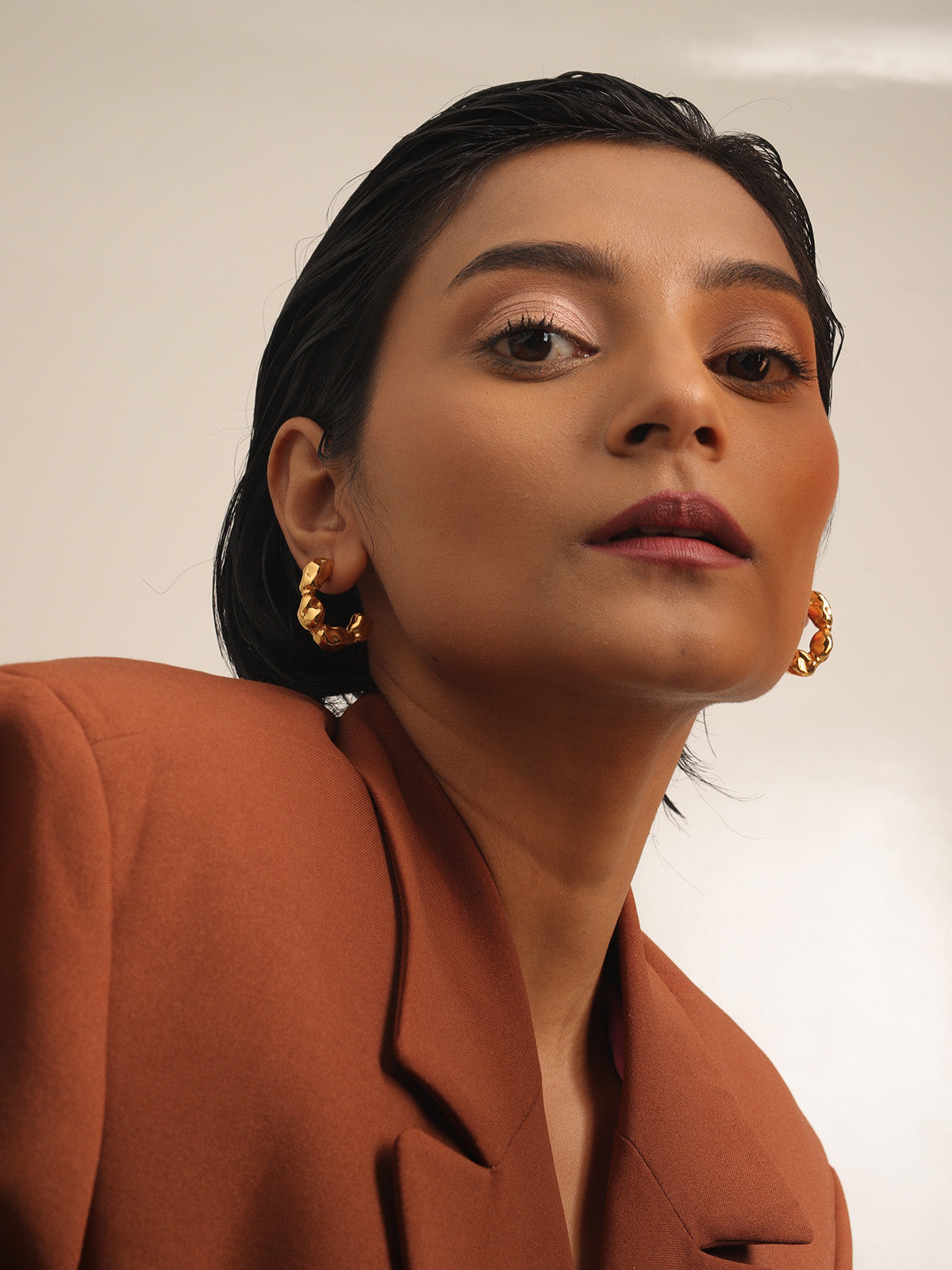 Kiara Advani in Classic Tiny Hoops