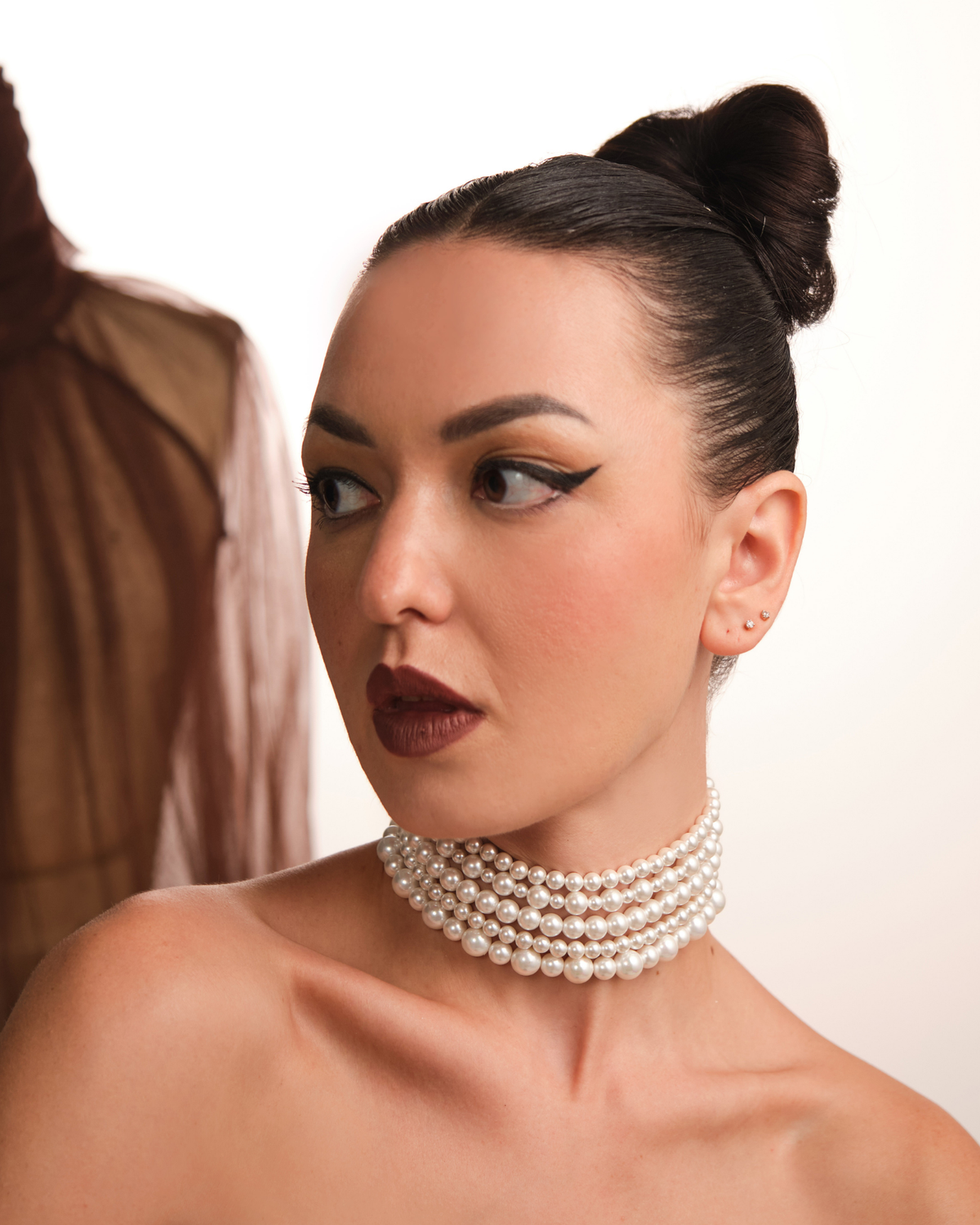 White Multi Layered Pearl Choker