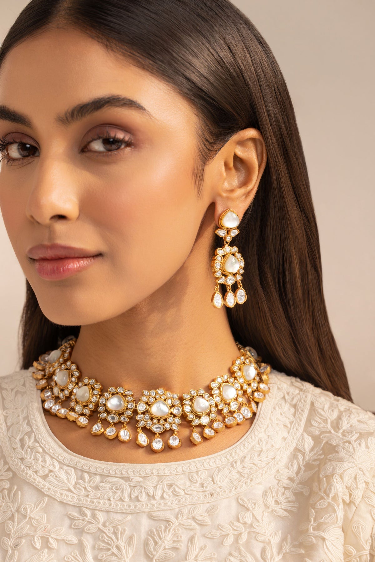 Noor-e-Moti Choker Set