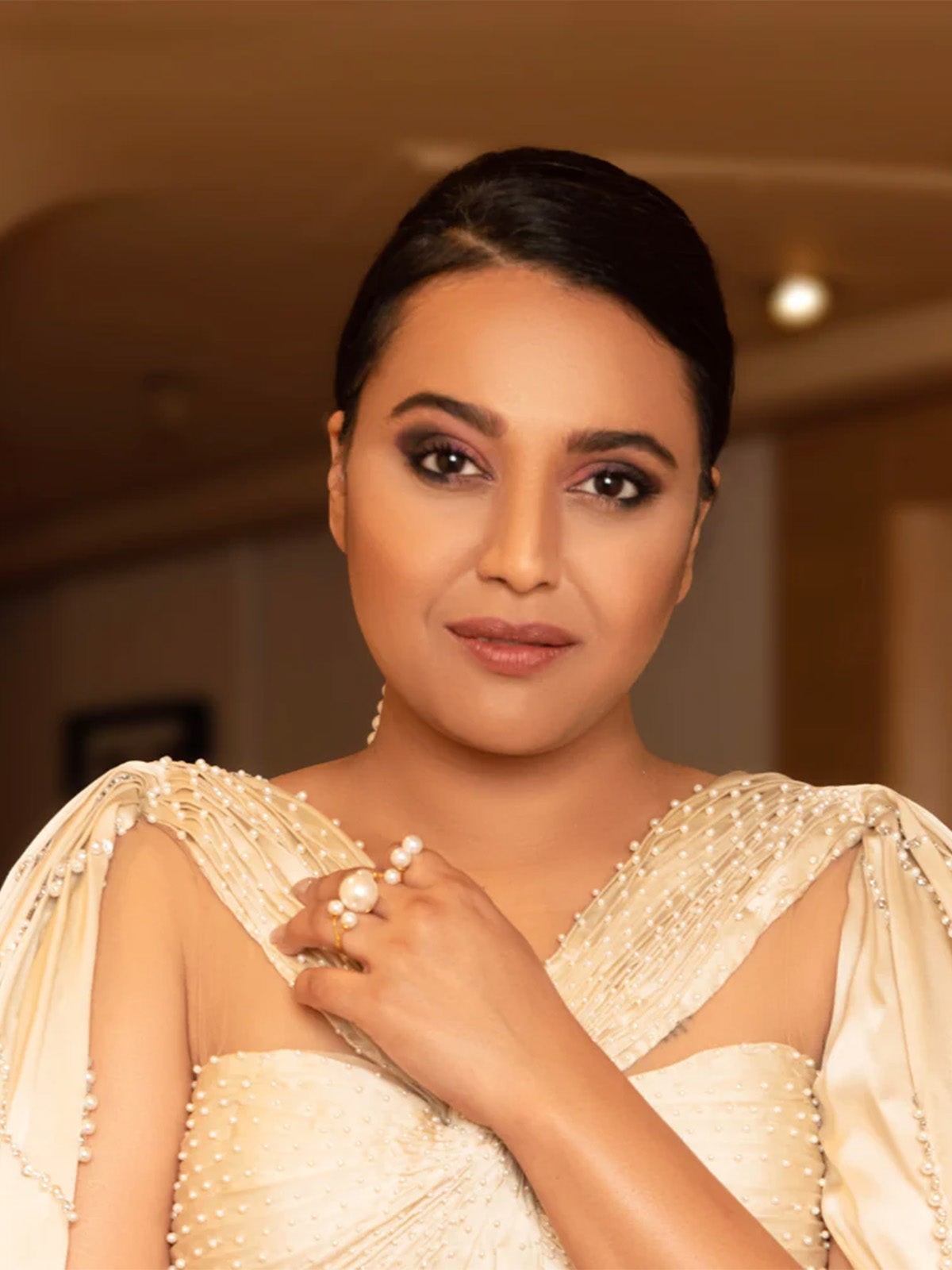 Swara Bhaskar in Molecule Ring