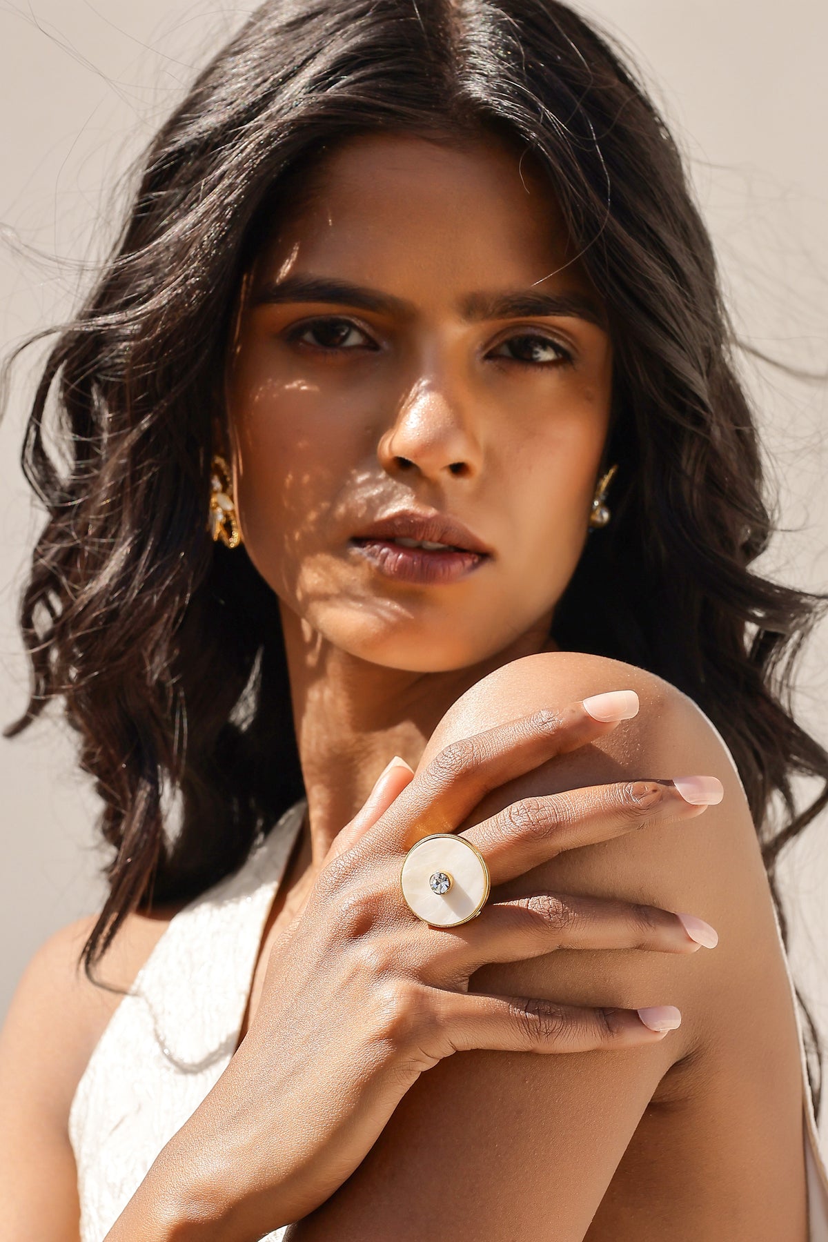 Iraa Pearl CrystaL Ring