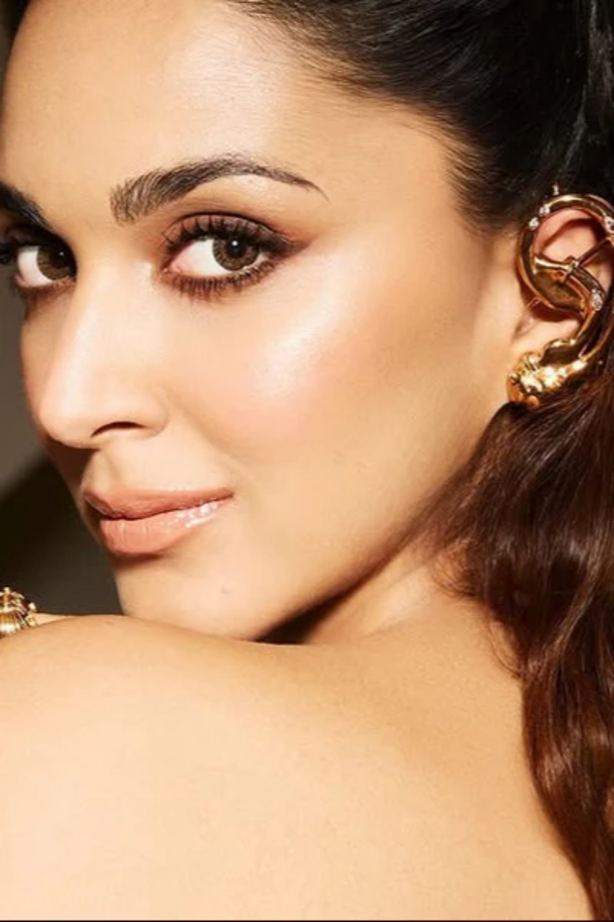 Gold Sculpt Earcuffs