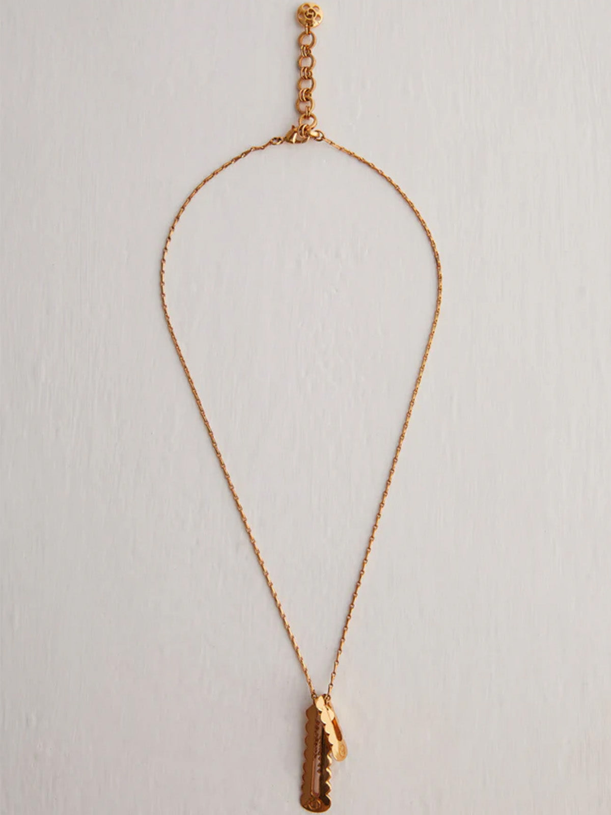 Grazer Scallop Necklace
