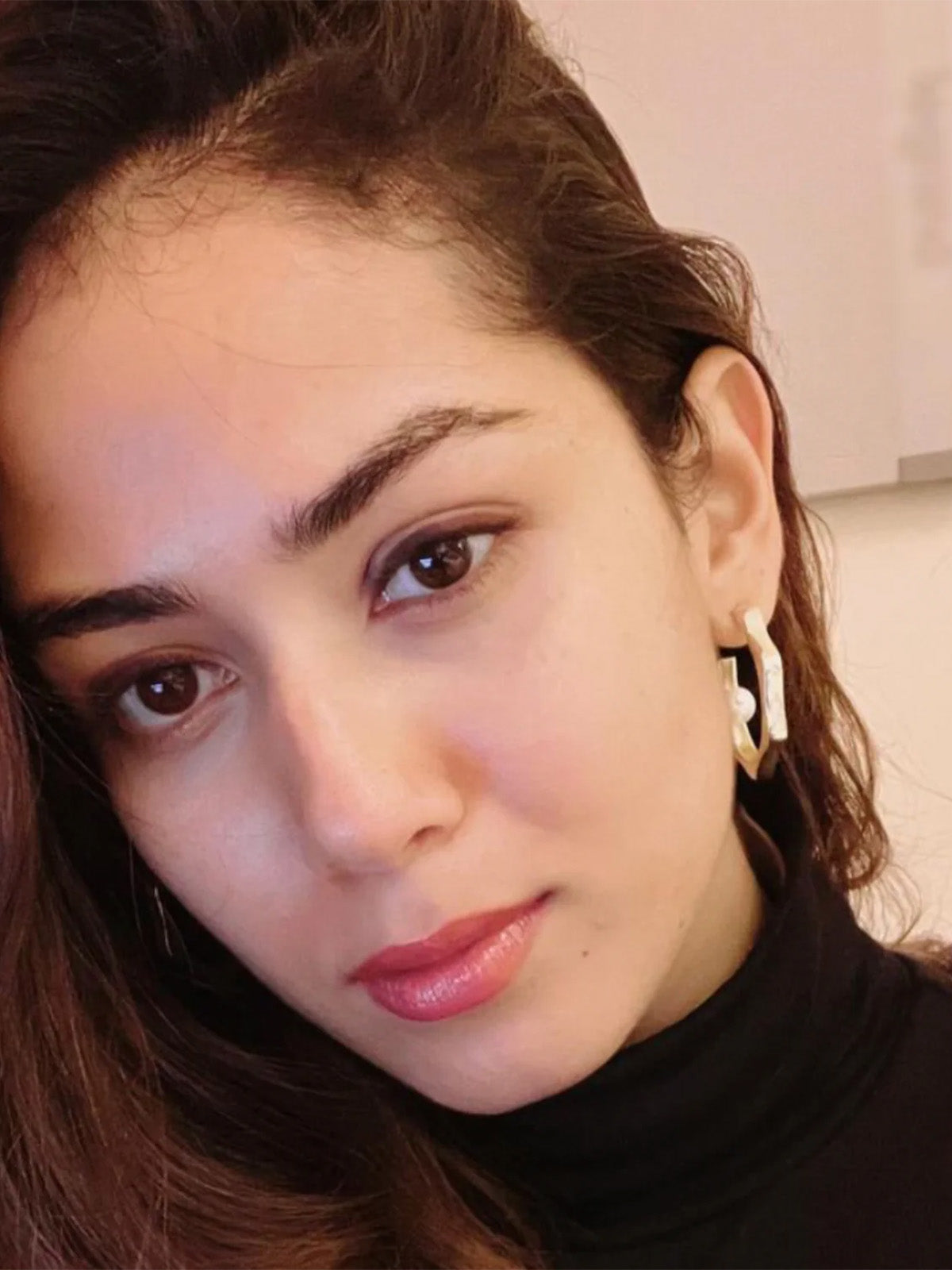 Mira Kapoor in Hex Hoops