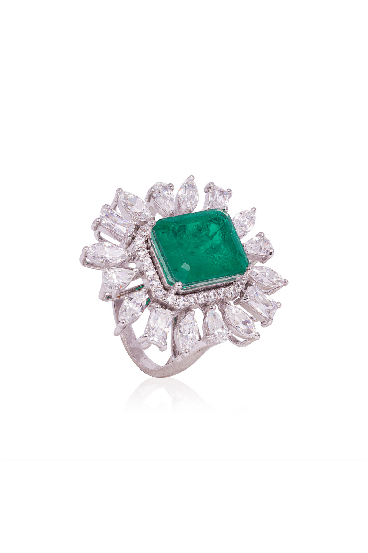 Classé Cocktail Ring
