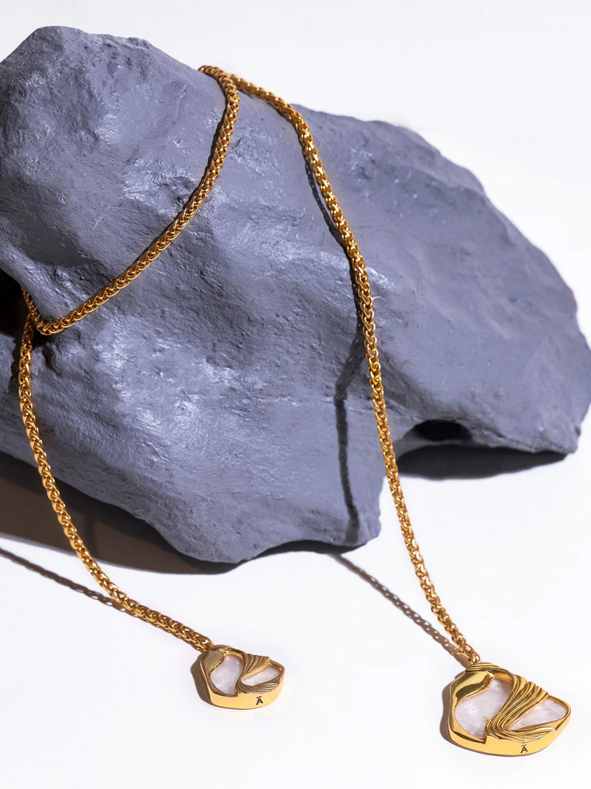 Pearl Pret Scarf Chain