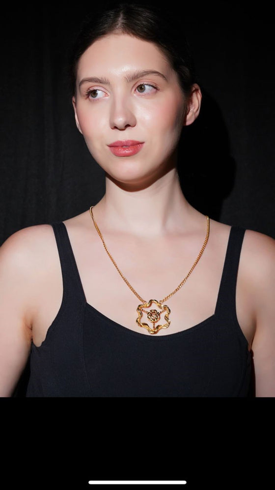 Aurum Roller Drop Pendant