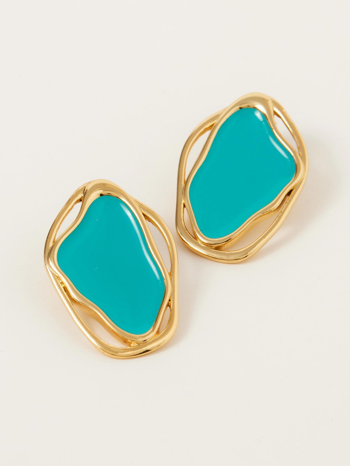 Irregular Studs