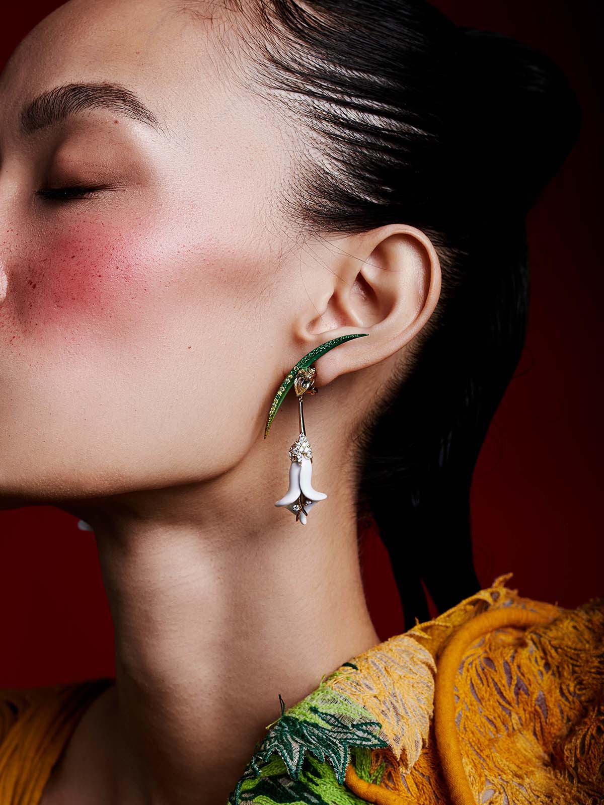 Dream Of A Lily Dangler Earrings
