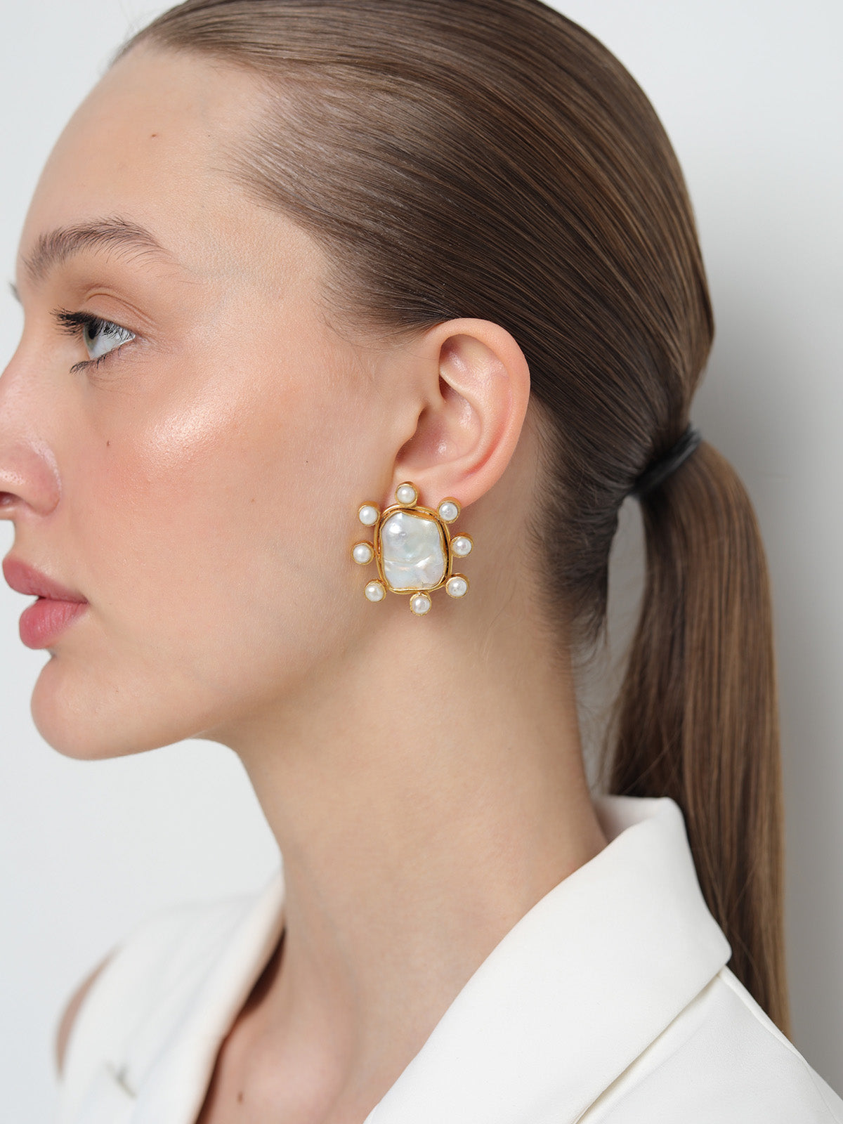 Pearl All Around Studs