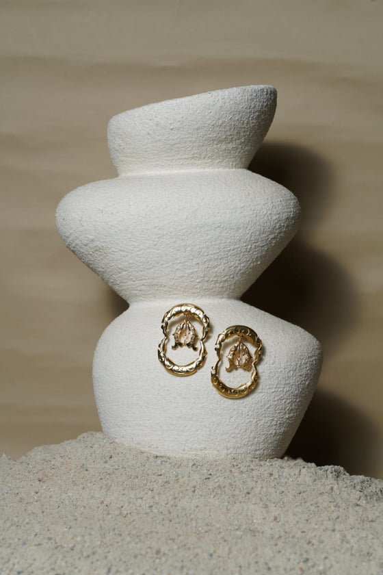Aqua Gold Fish Studs
