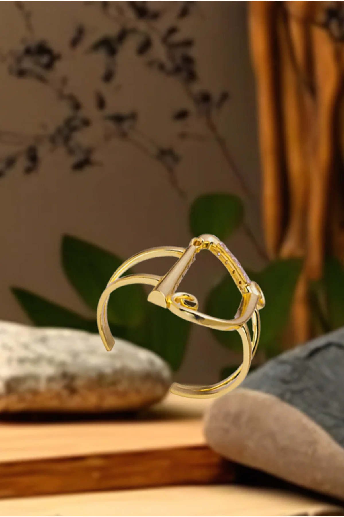 Demi Ovale Cuff