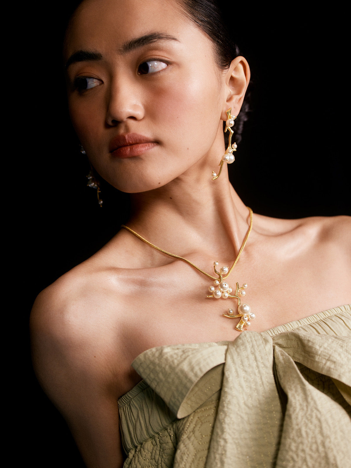 Pearl and Twig Statement Studs