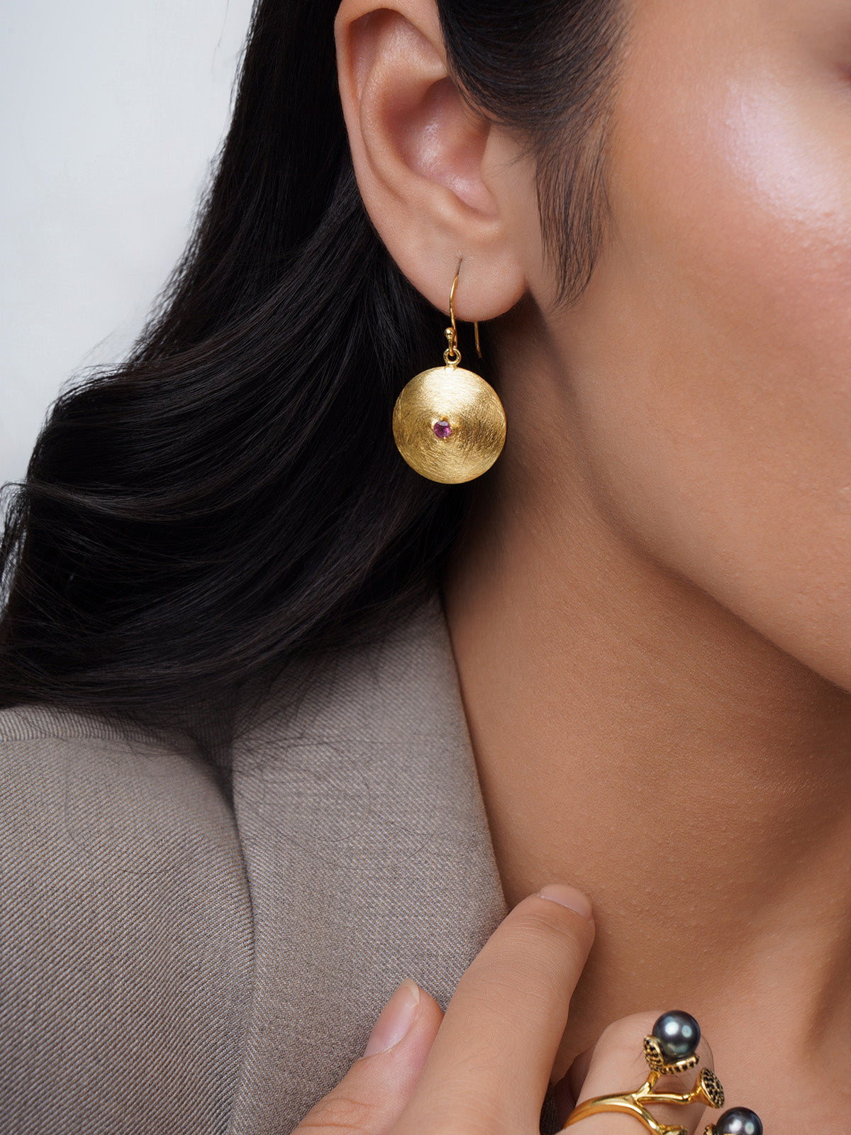 Mesmer Garnet Earrings