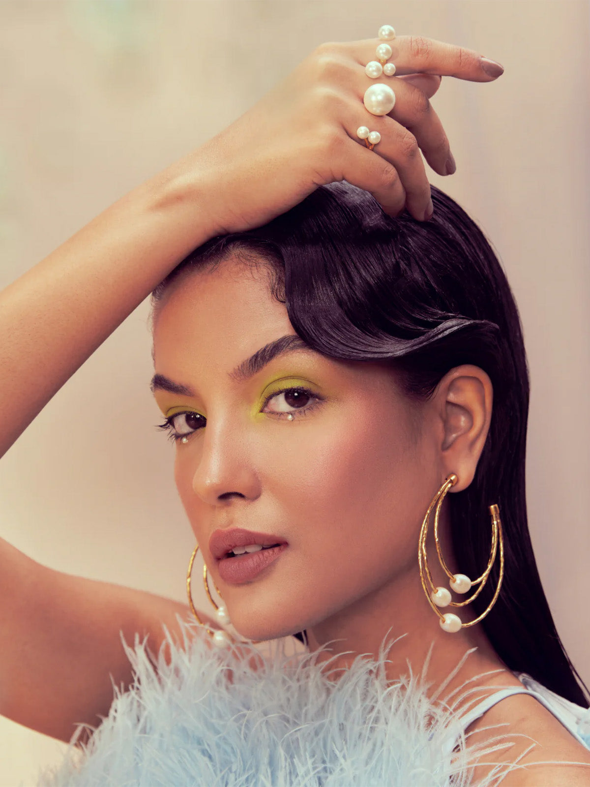 Pearl Flow Hoops