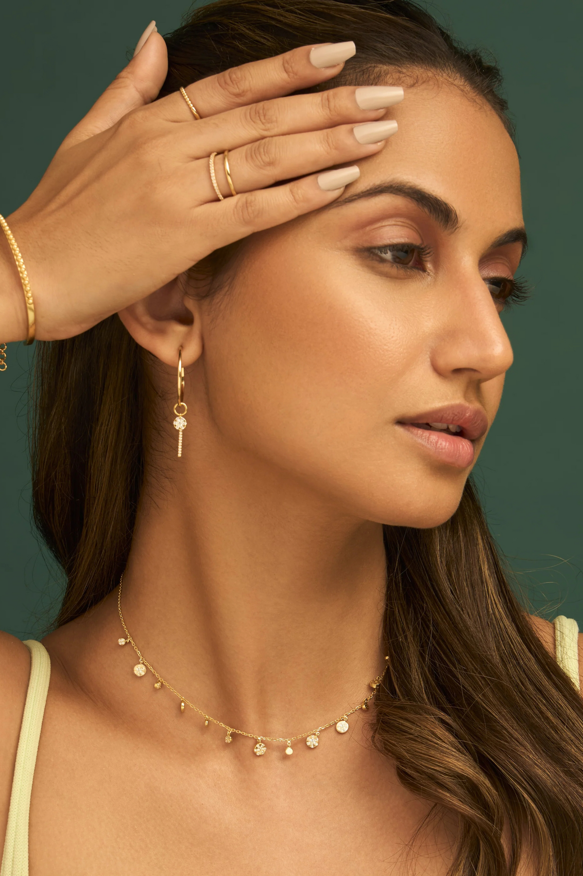 Circe Linked Drop Golden Necklace