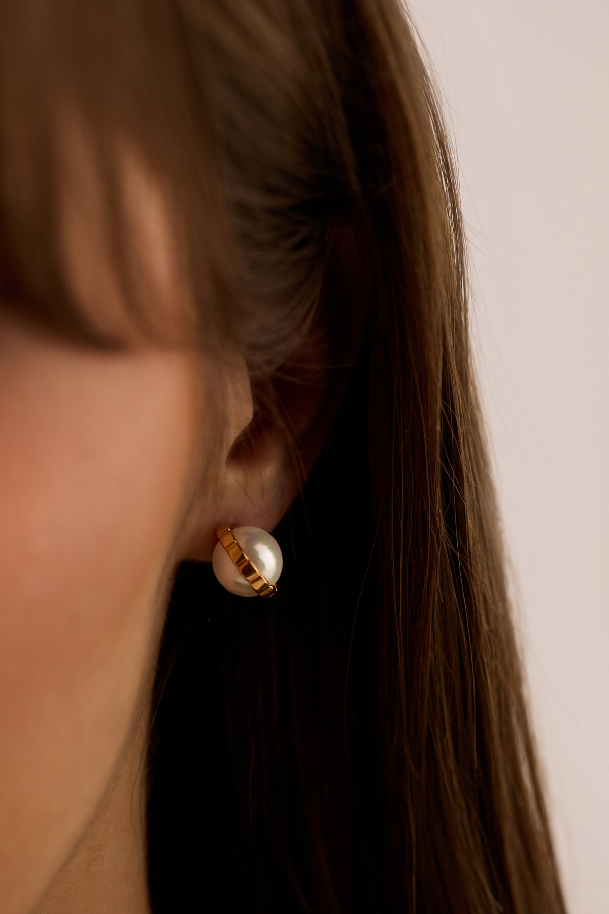 Empire Pearl Button Studs Earrings