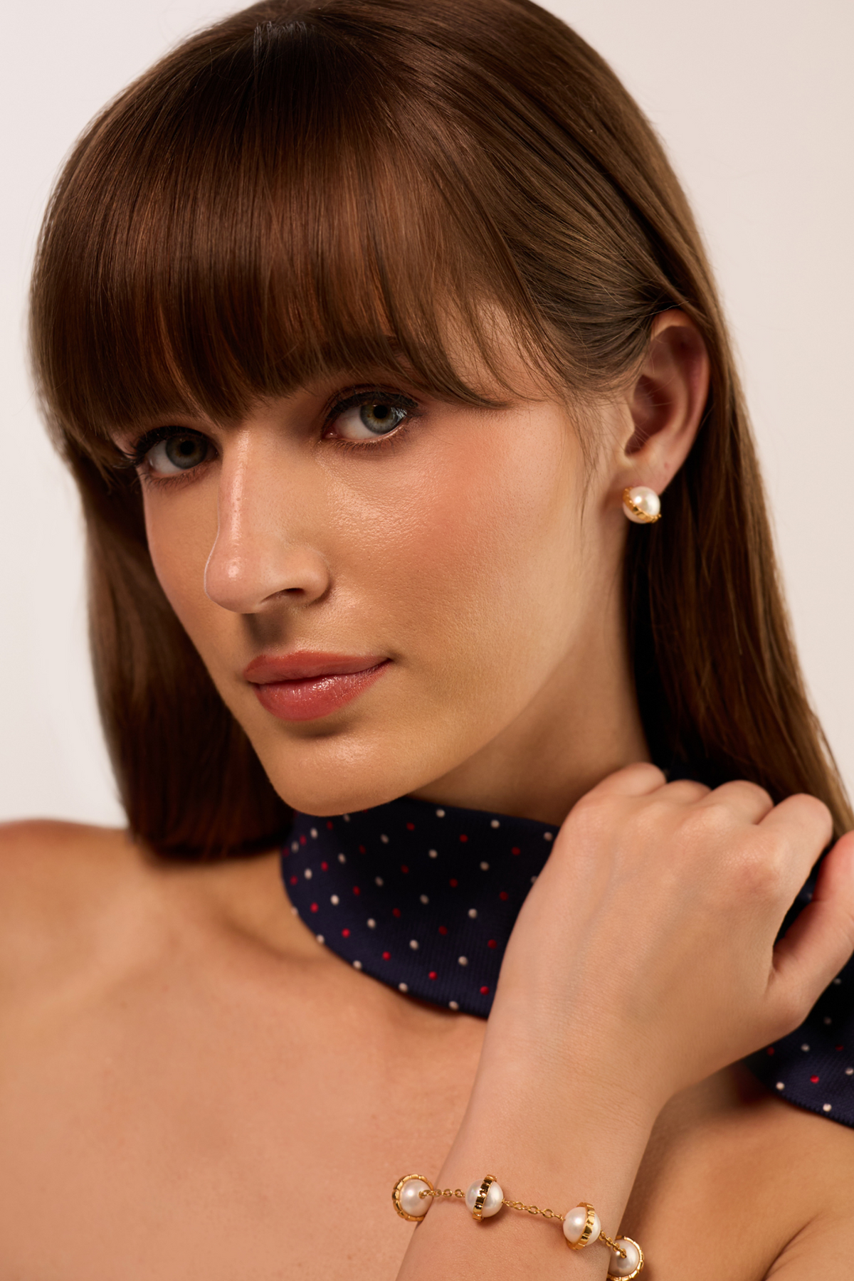 Empire Mini Pearl Stud Earrings
