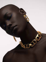 Dramatic Can Choker