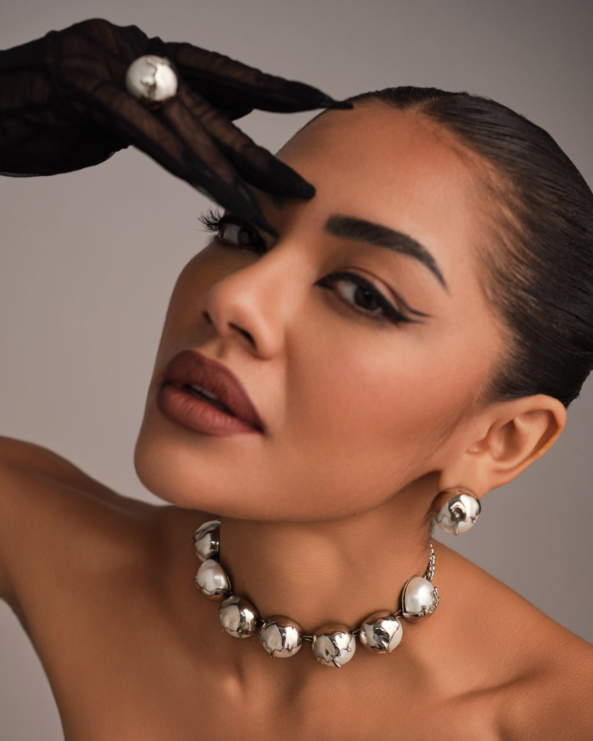 Chrome Dune Choker