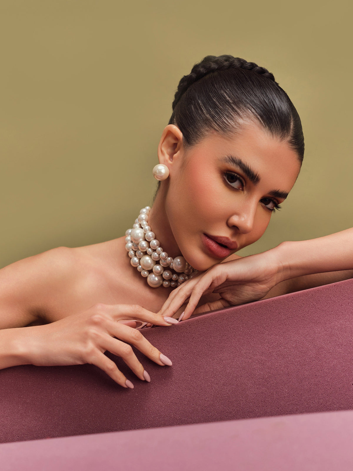 Mixed Pearl Choker