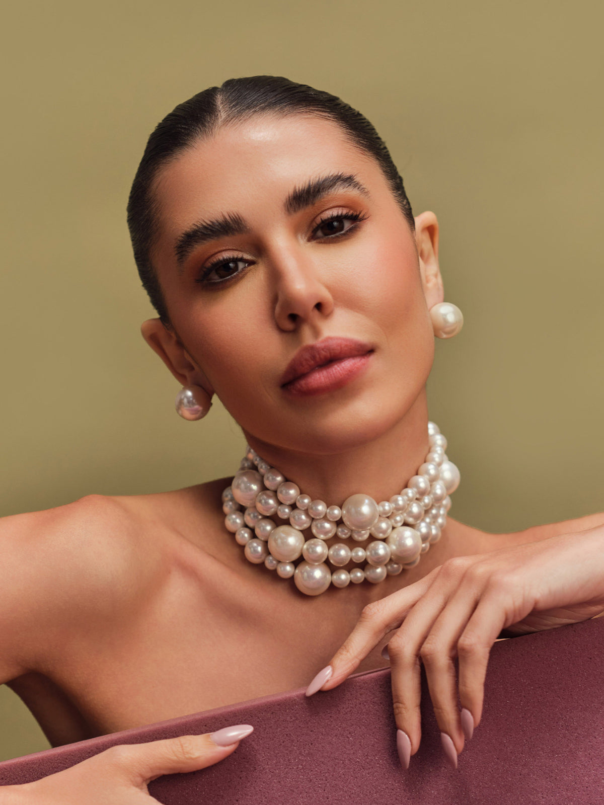 Mixed Pearl Choker