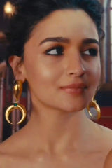 Alia Bhatt In Copa Emerald Drop Earrings