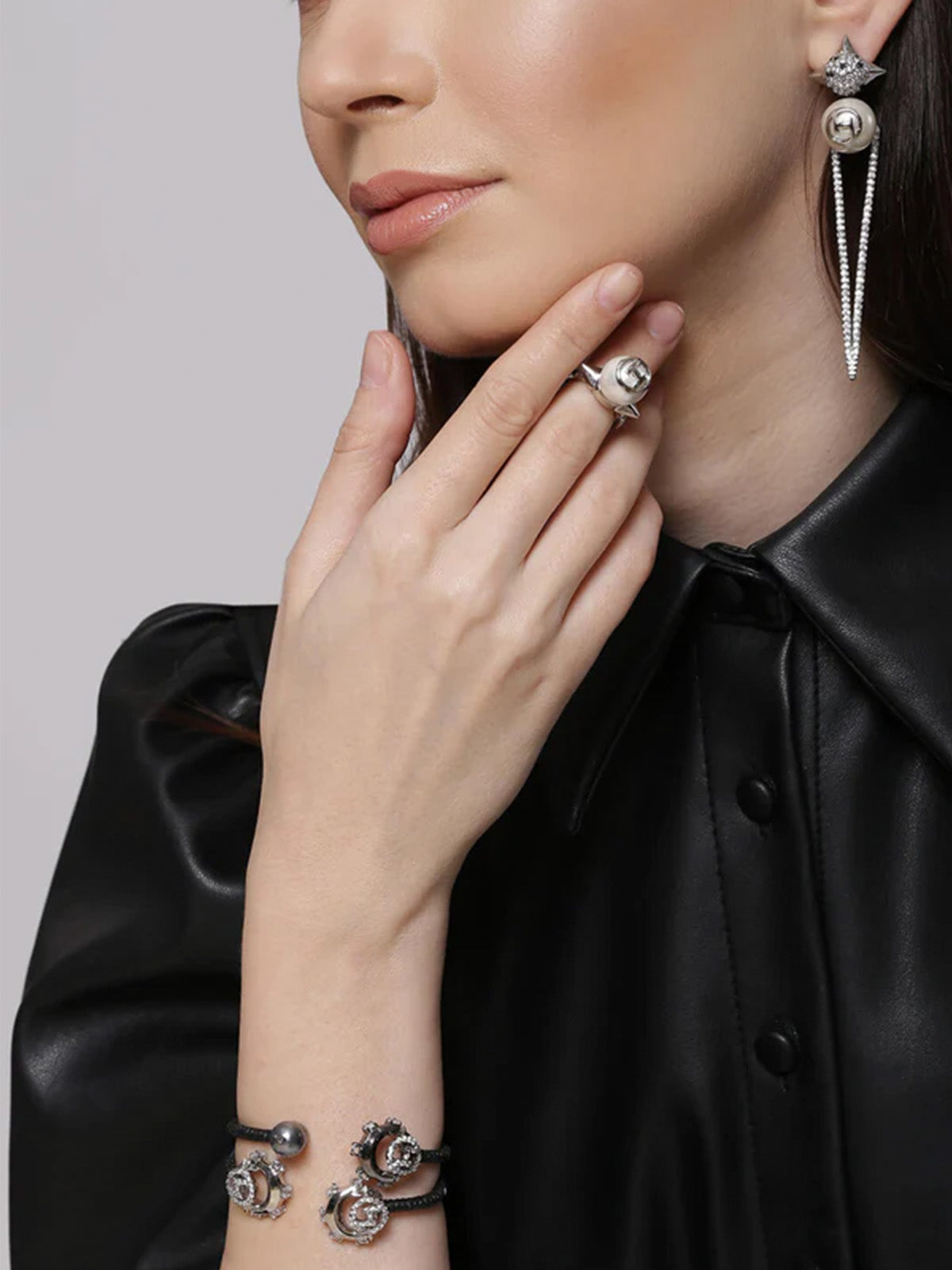 Spike Out Pearl Ring