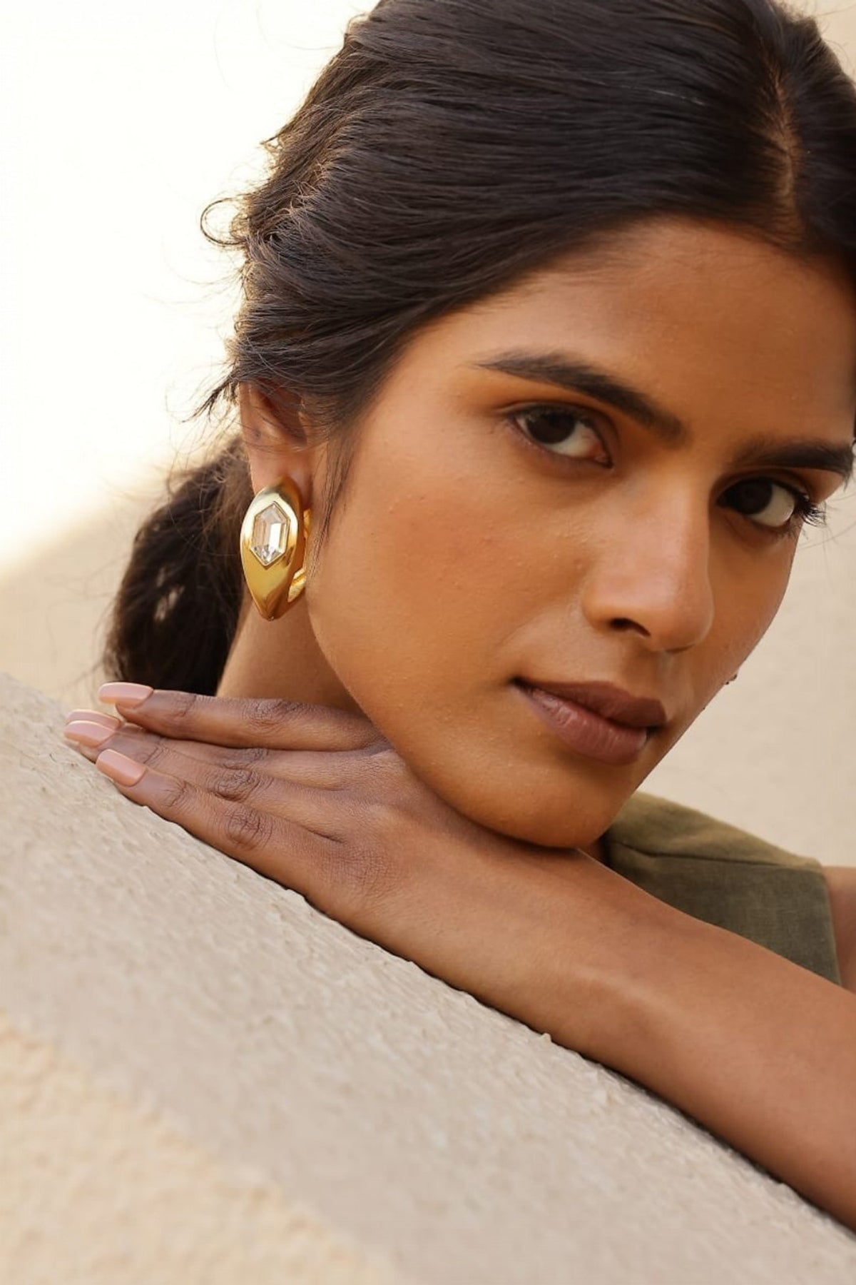 Elara Hoop Earrings