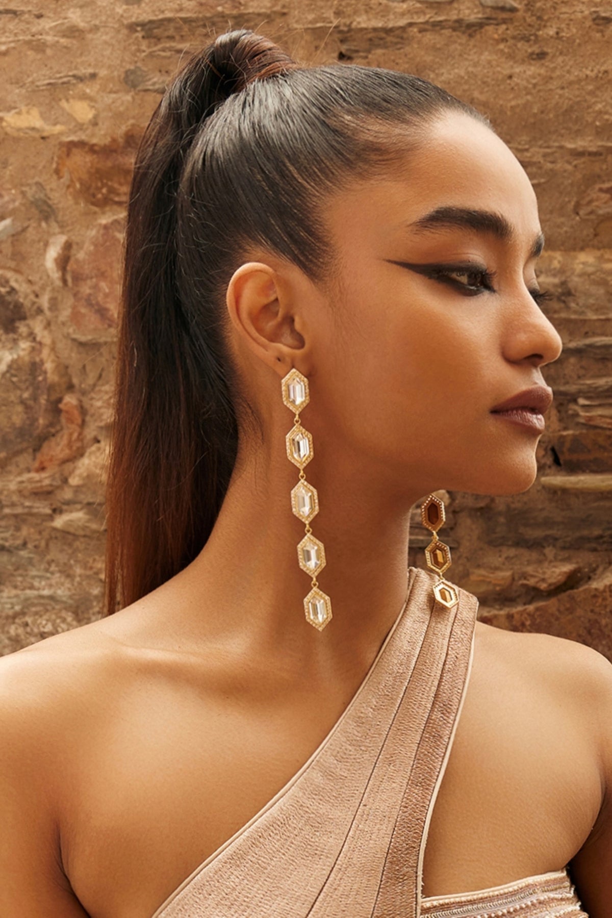 Cavi White Luxe Drops