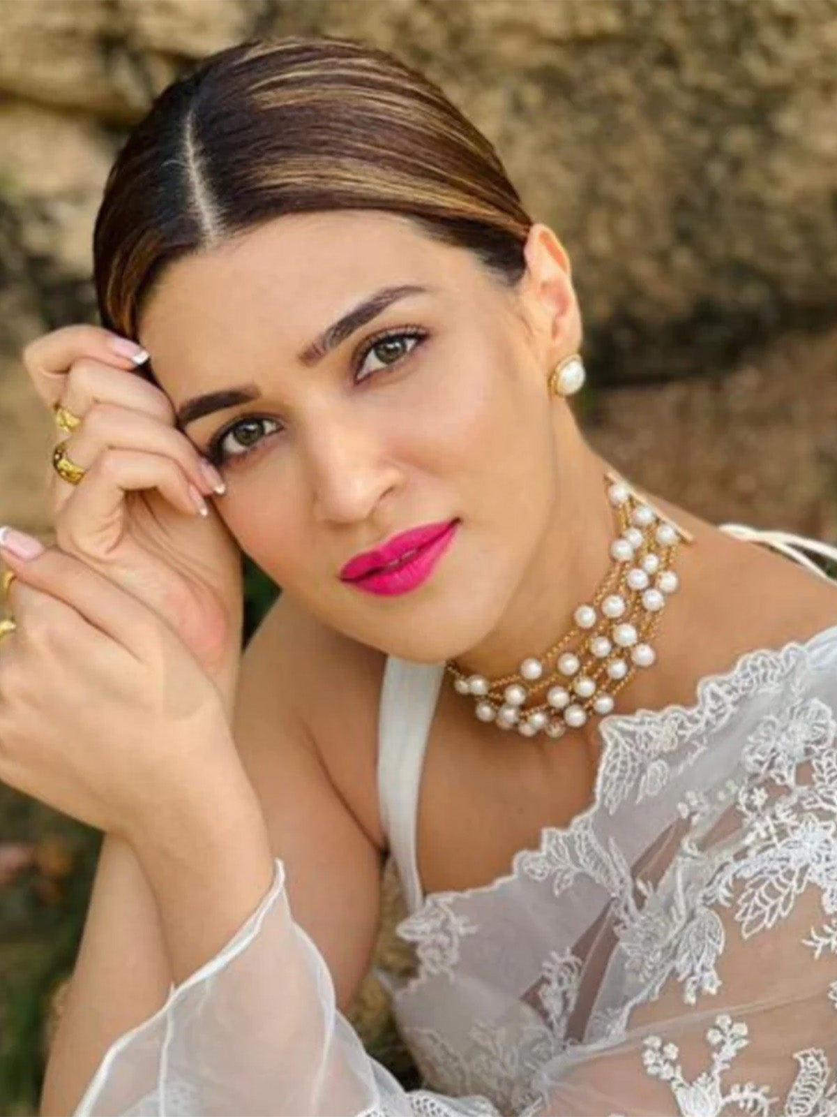 Kriti Sanon in Chained Choker