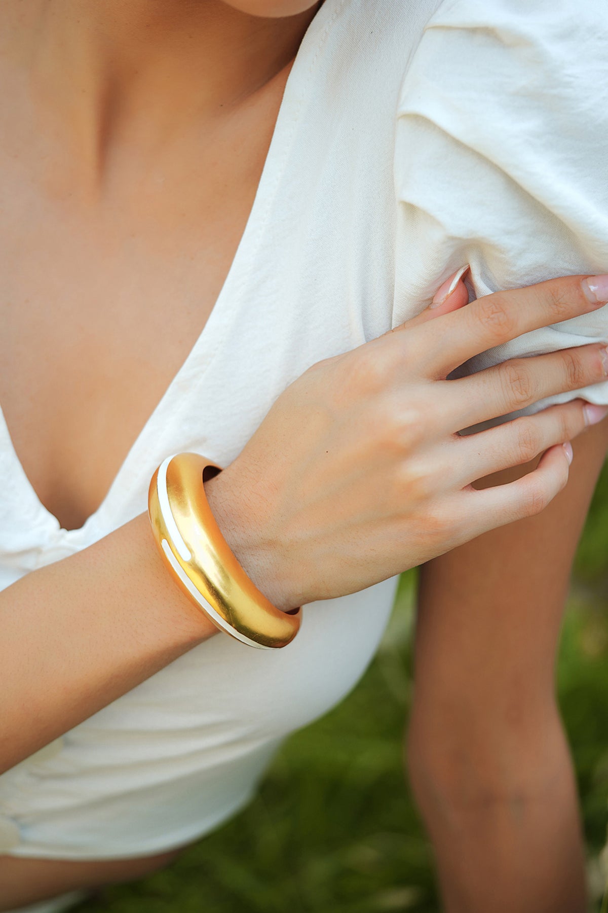 Gold White Enamel Minimal Statement Bangle