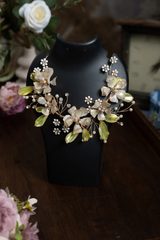 Petal Dust Necklace