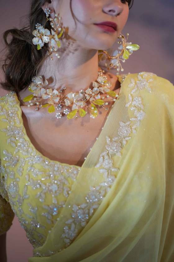 Petal Dust Necklace